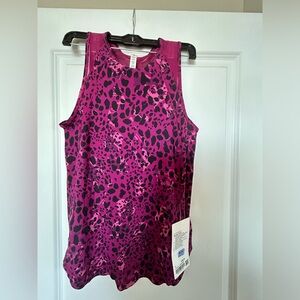NWT Lululemon sculpt tank.